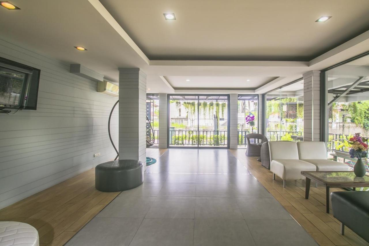 Petchsiri Room เพชรสิริรูม Ban Sai Mai Exteriör bild
