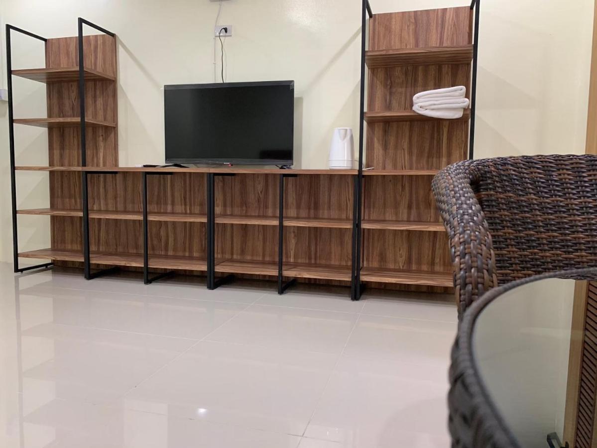 Petchsiri Room เพชรสิริรูม Ban Sai Mai Exteriör bild