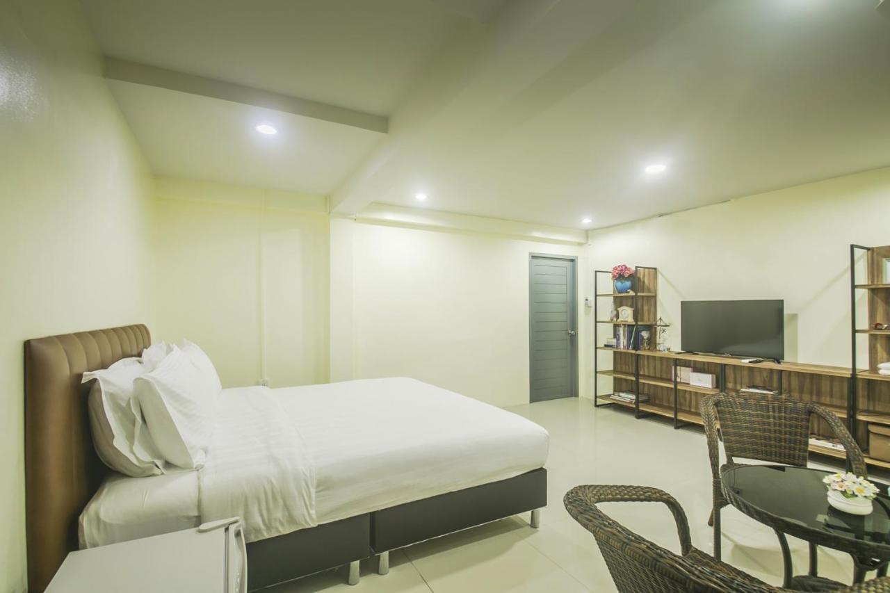 Petchsiri Room เพชรสิริรูม Ban Sai Mai Exteriör bild