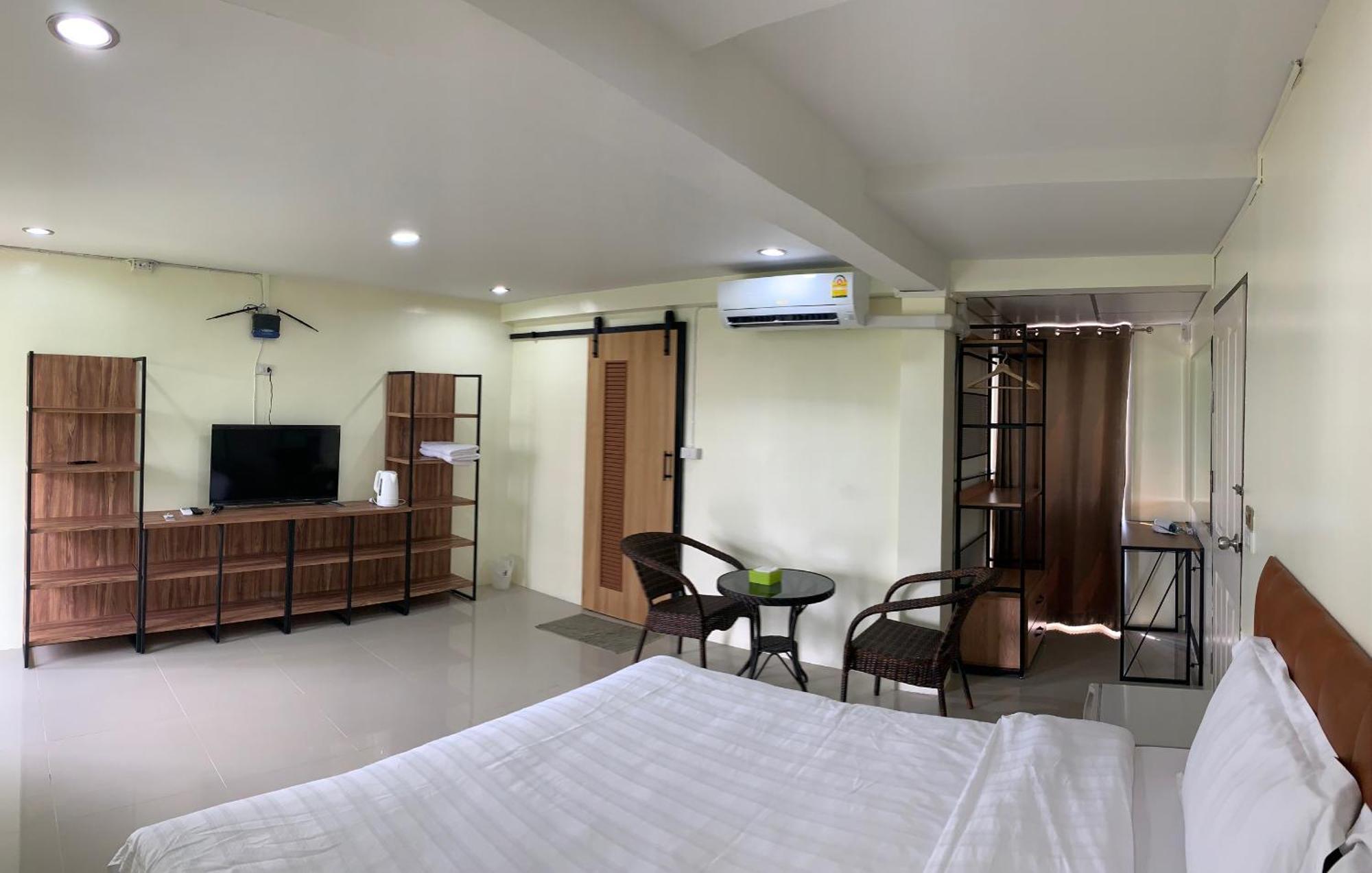 Petchsiri Room เพชรสิริรูม Ban Sai Mai Exteriör bild