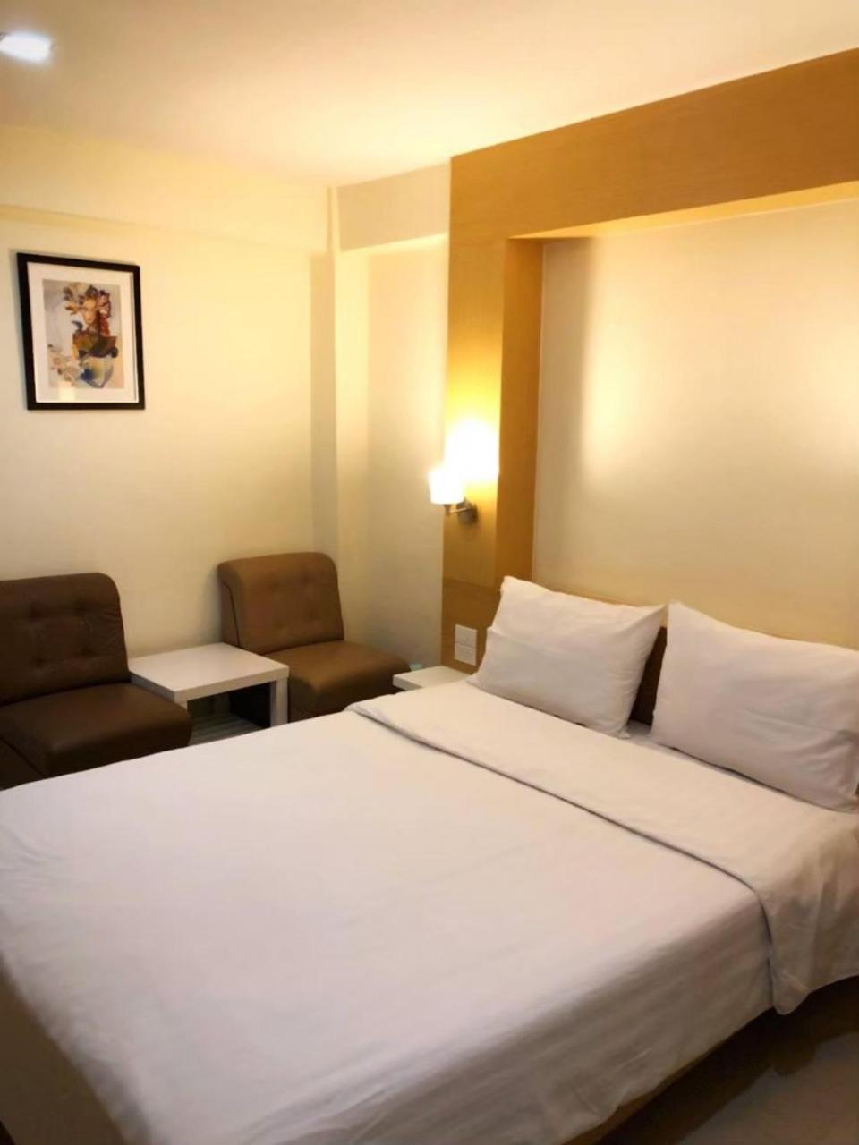 Petchsiri Room เพชรสิริรูม Ban Sai Mai Exteriör bild
